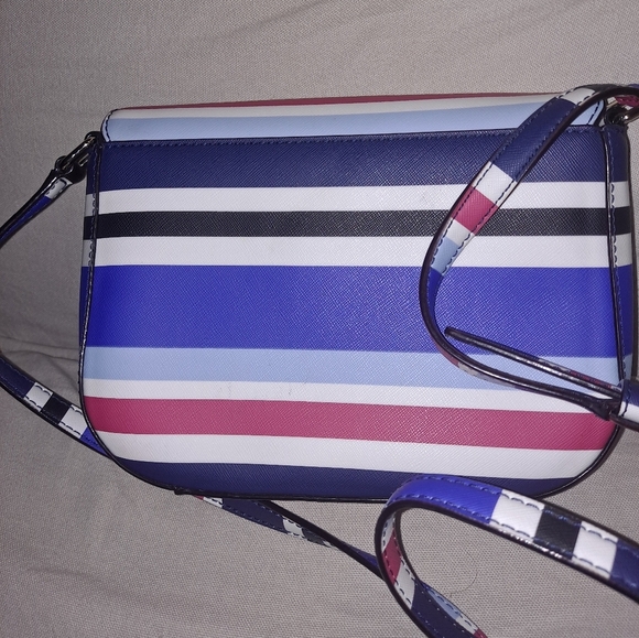 Kate Spade Laurel Way Blue/Pink Striped Saffiano Leather Crossbody/Wallet LNC - Picture 2 of 12